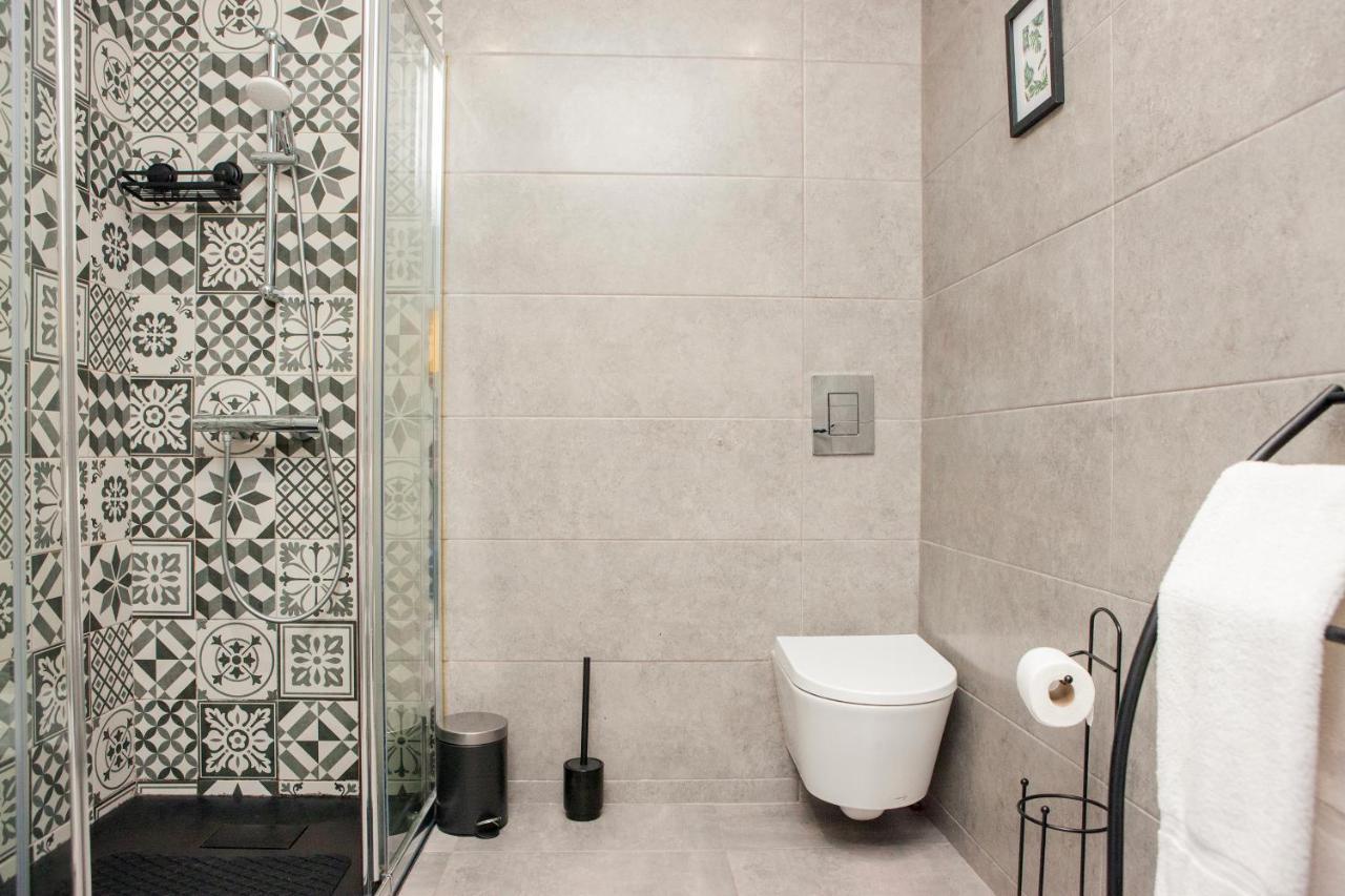 Host Wise - Amadeo Apartments Vila Nova de Gaia Exteriör bild