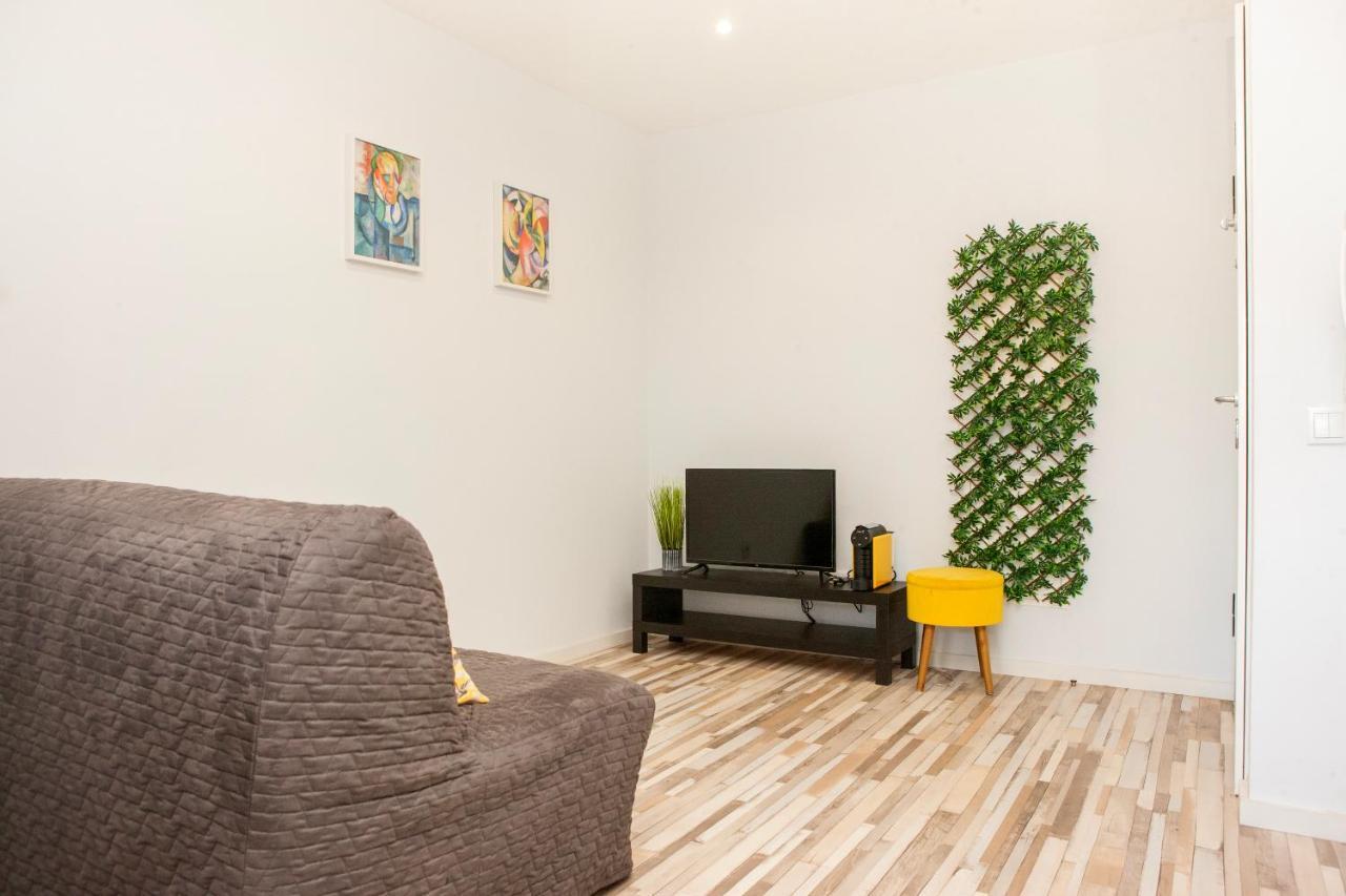 Host Wise - Amadeo Apartments Vila Nova de Gaia Exteriör bild